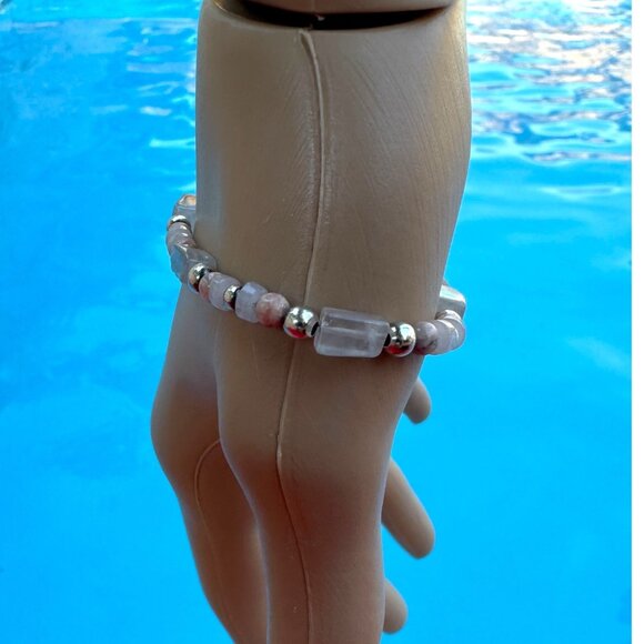 Handcrafted Quartz & Freshwater Pearls Rose Gold Bead Bracelet With Toggle Clasp - Picture 8 of 11